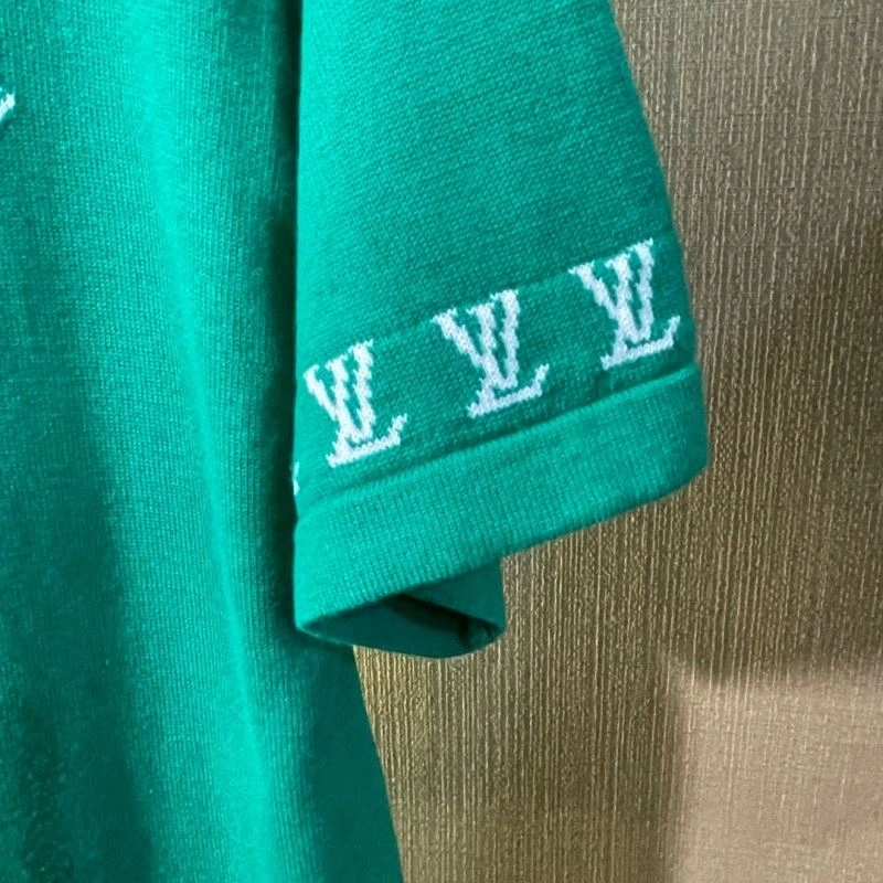 ZipUp Louis Vuitton T-Shirts 138393