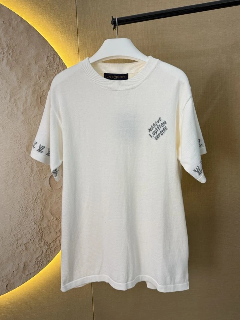 HighQuality Louis Vuitton T-Shirts 138400