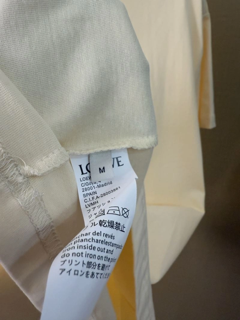 Louis Vuitton T-Shirts Sophisticated 138396