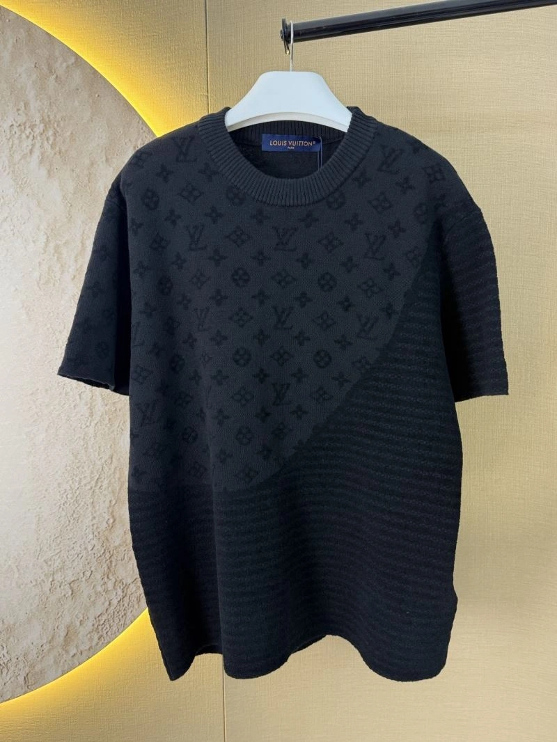 Lightweight Louis Vuitton T-Shirts 138387