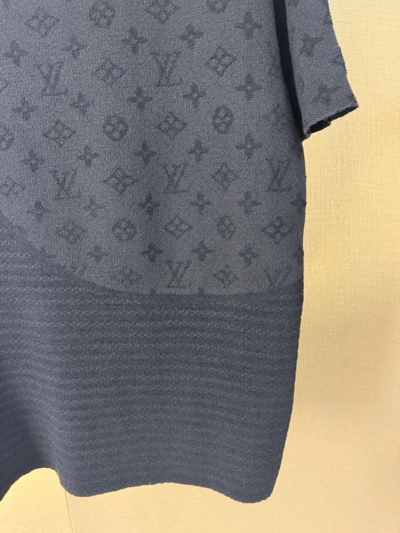 Lightweight Louis Vuitton T-Shirts 138387