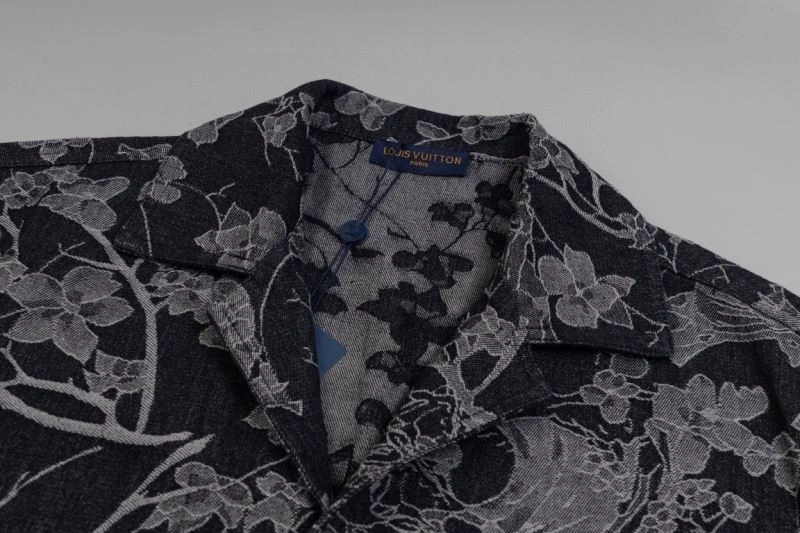 Louis Vuitton T-Shirts Functional 138391