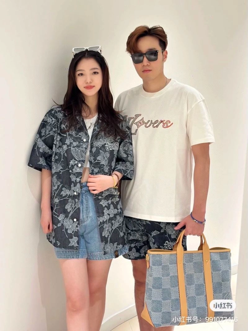 Louis Vuitton T-Shirts Functional 138391