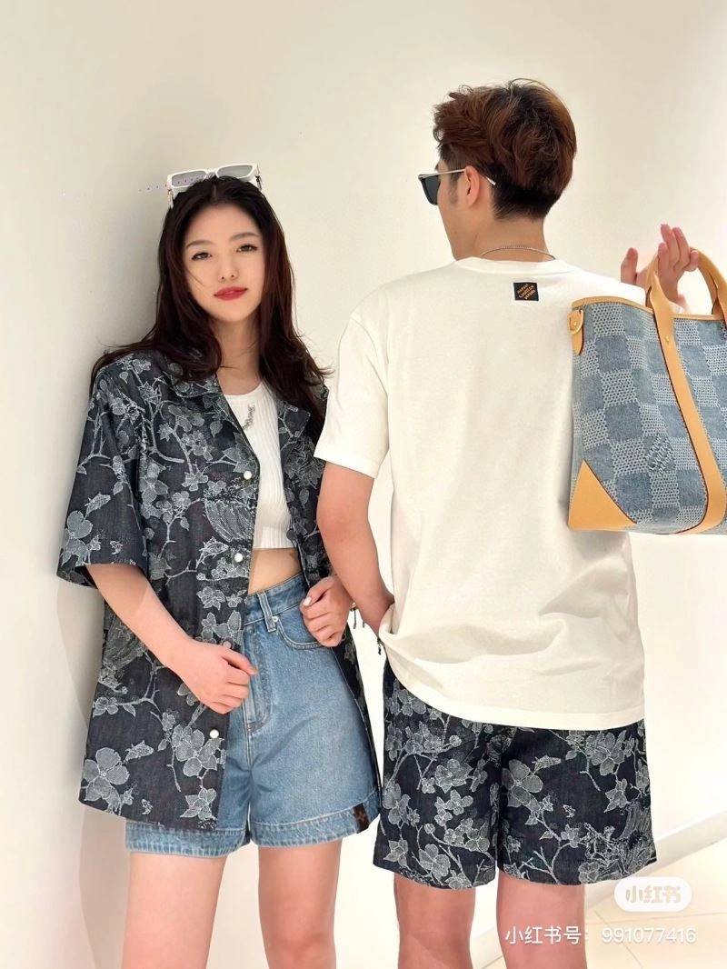 Louis Vuitton T-Shirts Functional 138391