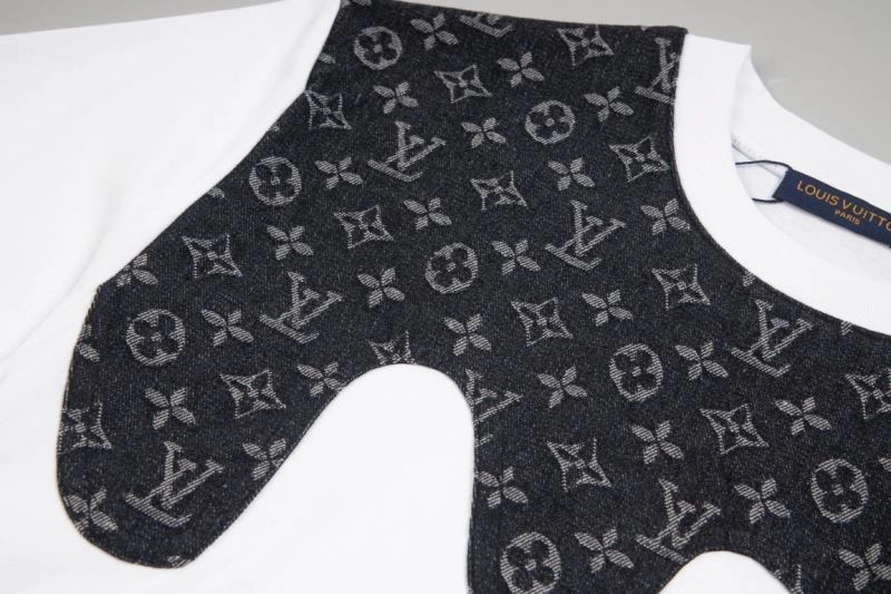 Louis Vuitton T-Shirts Lightweight 138386
