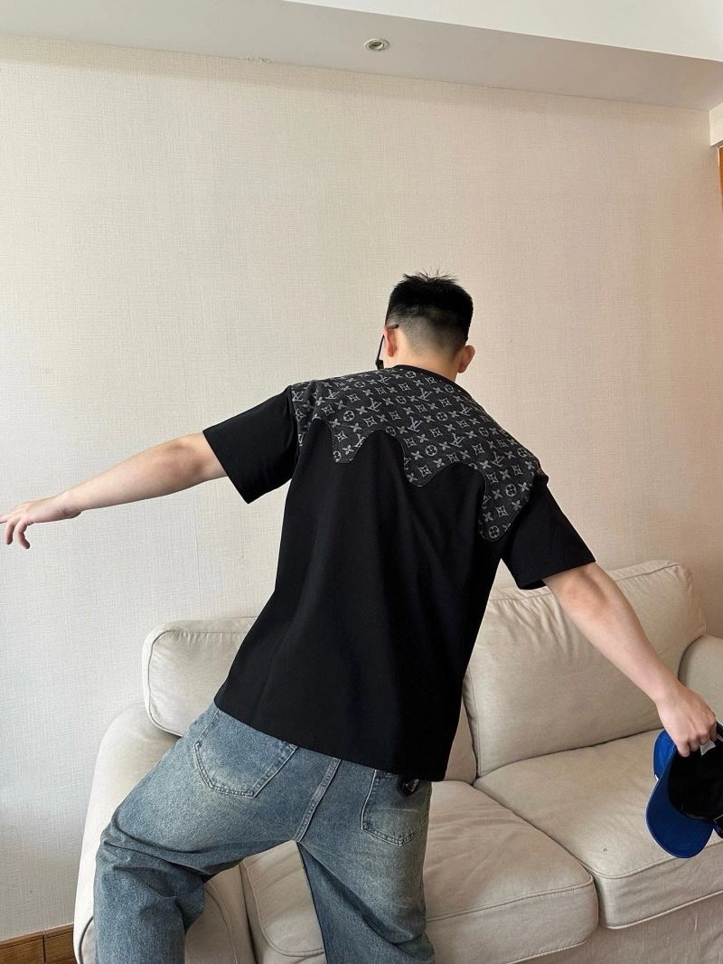 Louis Vuitton T-Shirts Lightweight 138386