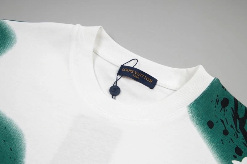 WaterResistant Louis Vuitton T-Shirts 138383