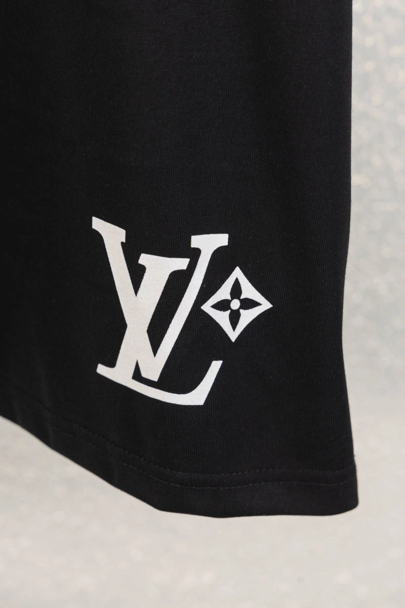 Louis Vuitton T-Shirts Efficient 138381