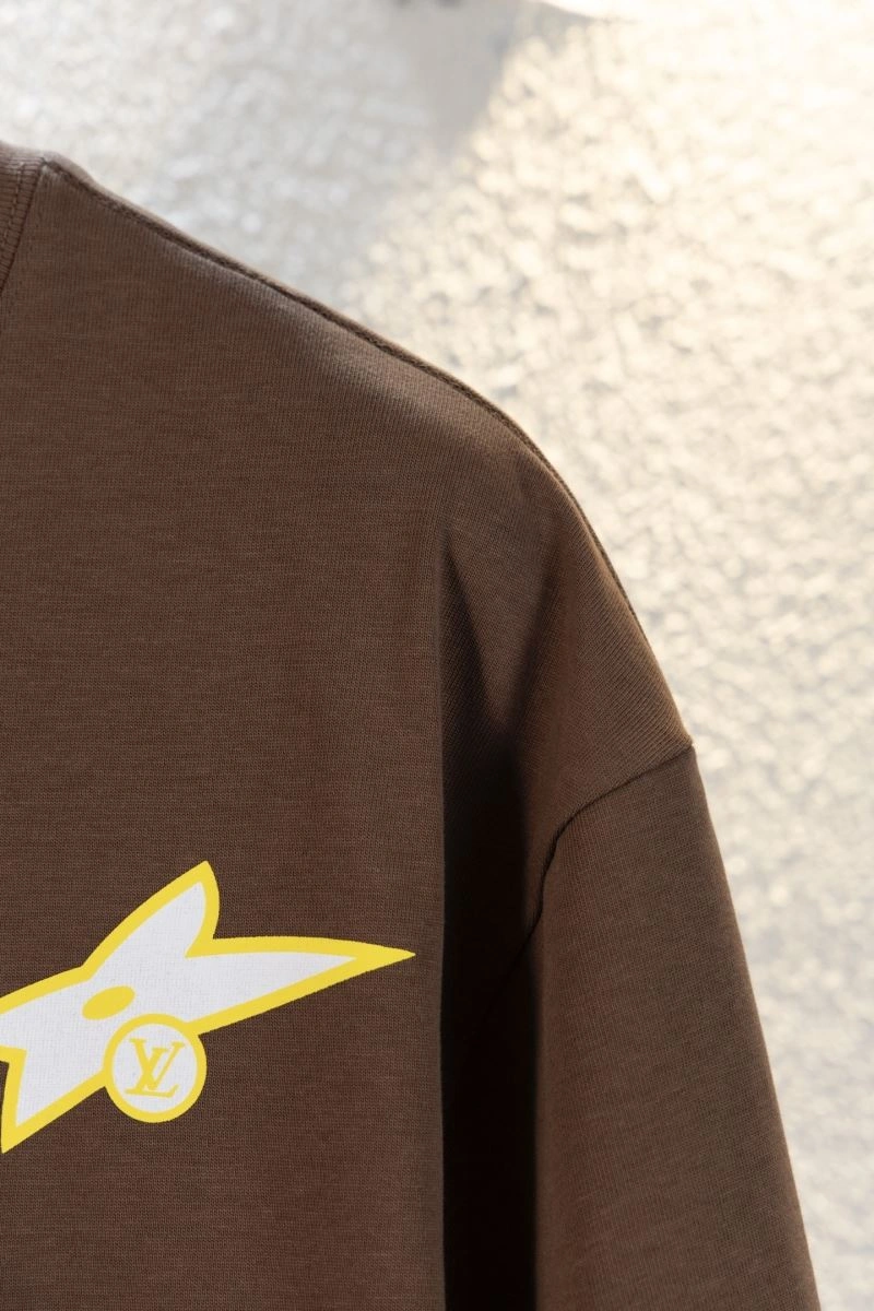 Lightweight Louis Vuitton T-Shirts 138388