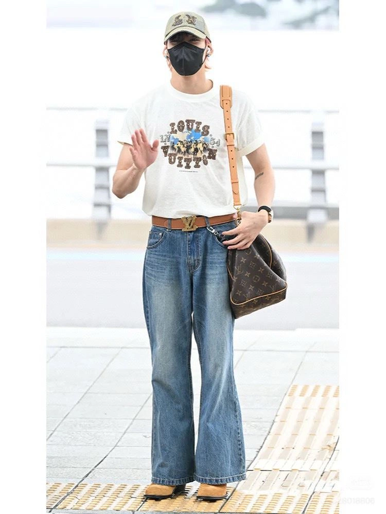 MoistureWicking Louis Vuitton T-Shirts 138376