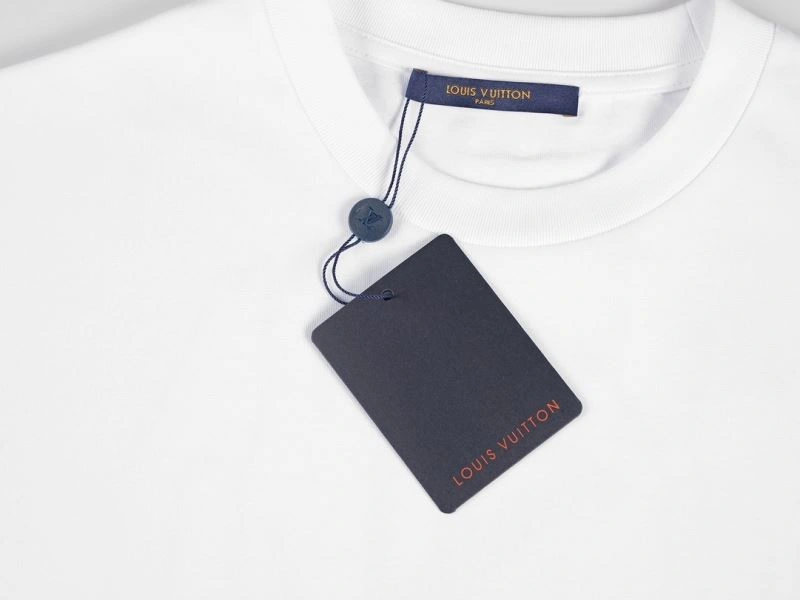 Louis Vuitton T-Shirts Functional 138373
