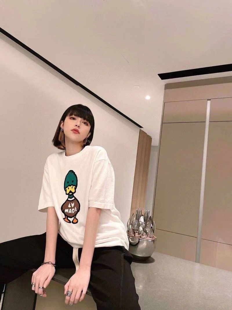 Louis Vuitton T-Shirts Refined 138365