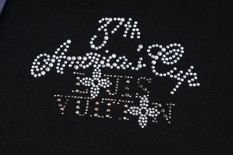Louis Vuitton T-Shirts Casual 138358