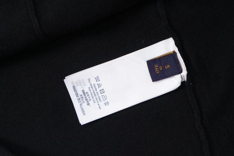 Louis Vuitton T-Shirts Casual 138358
