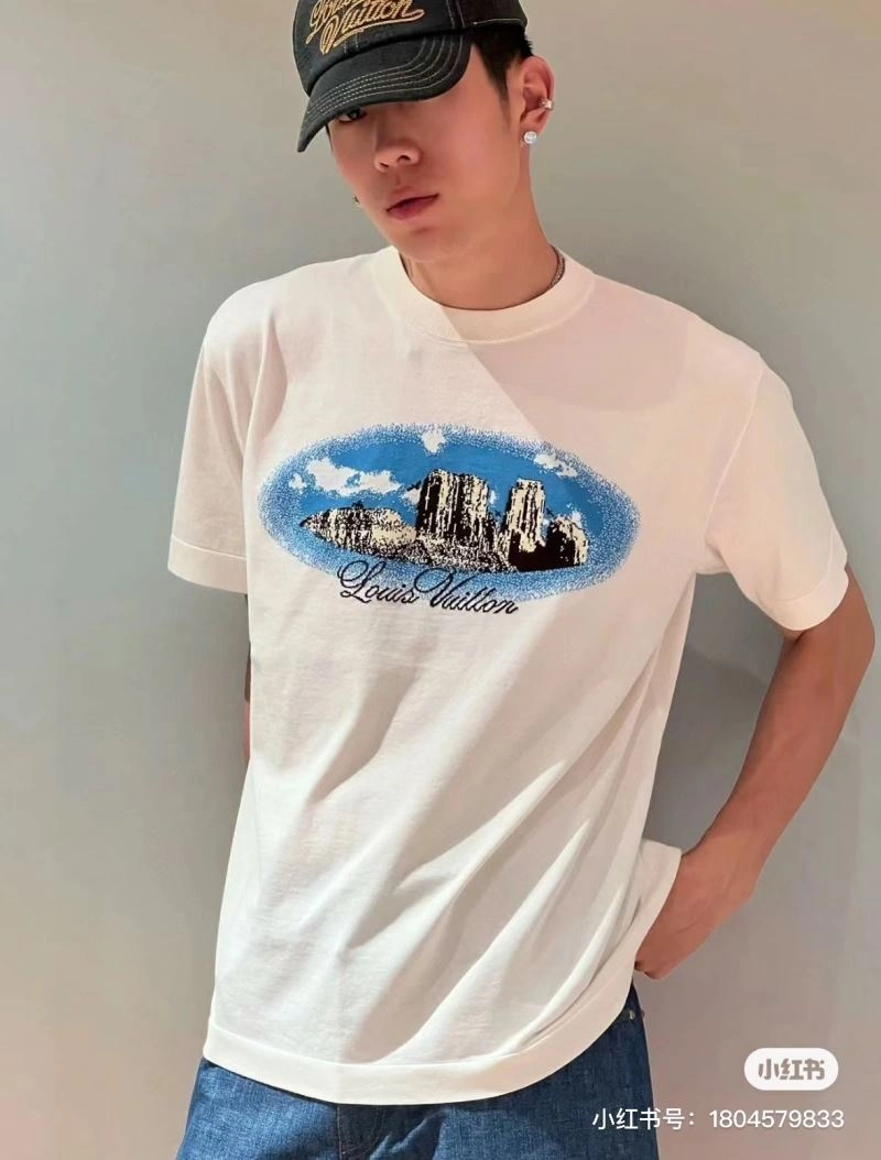 Louis Vuitton T-Shirts GoodFit 138366