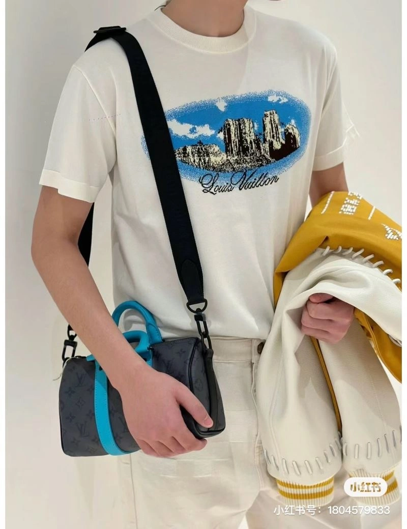 Louis Vuitton T-Shirts GoodFit 138366