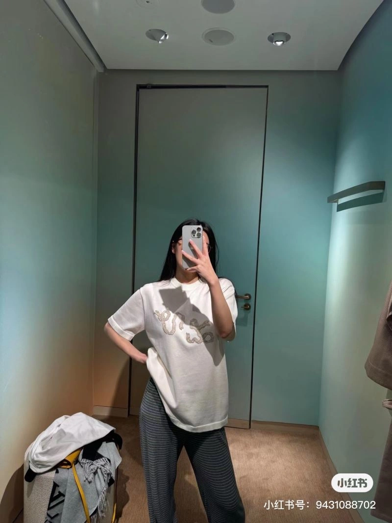 Louis Vuitton T-Shirts ZipUp 138367