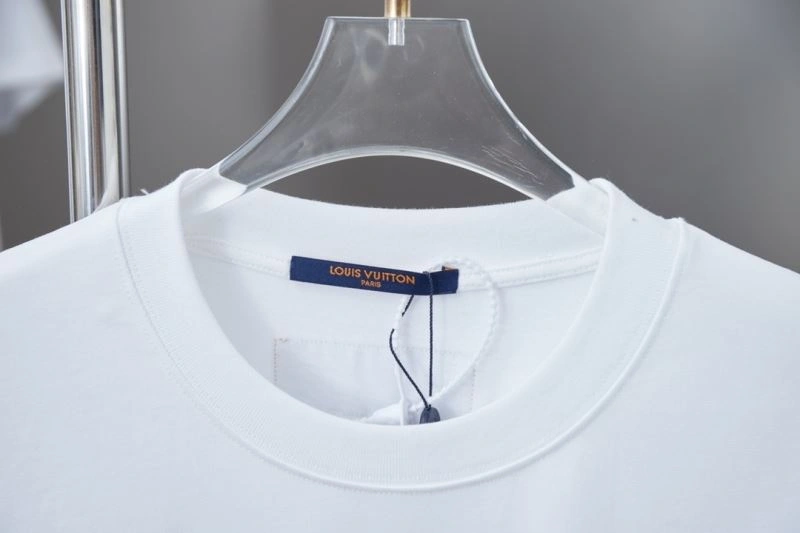 Louis Vuitton T-Shirts Flexible 138362
