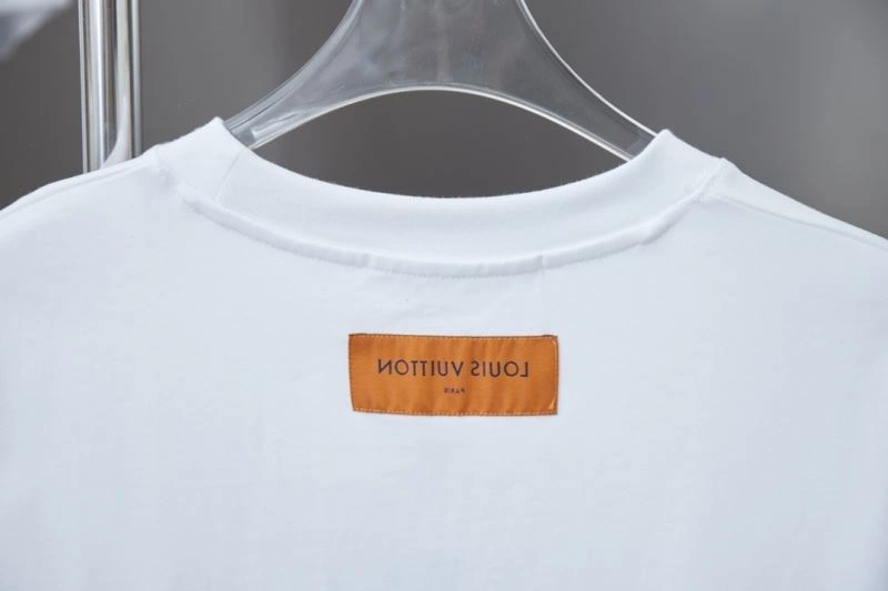 Louis Vuitton T-Shirts Flexible 138362