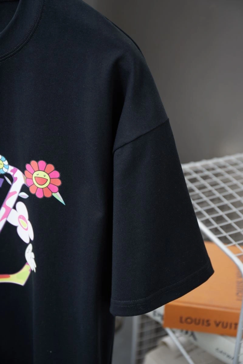 Sustainable Louis Vuitton T-Shirts 138345