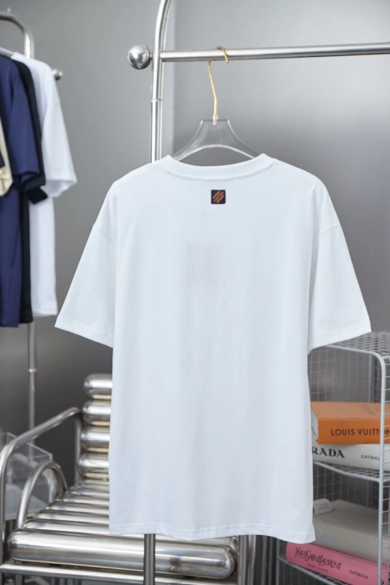 Louis Vuitton T-Shirts Stylish 138347