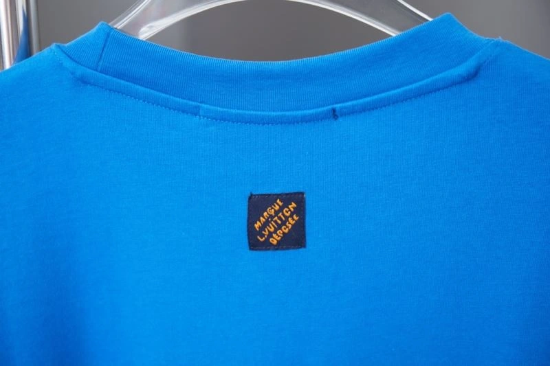 Louis Vuitton T-Shirts Minimalist 138339