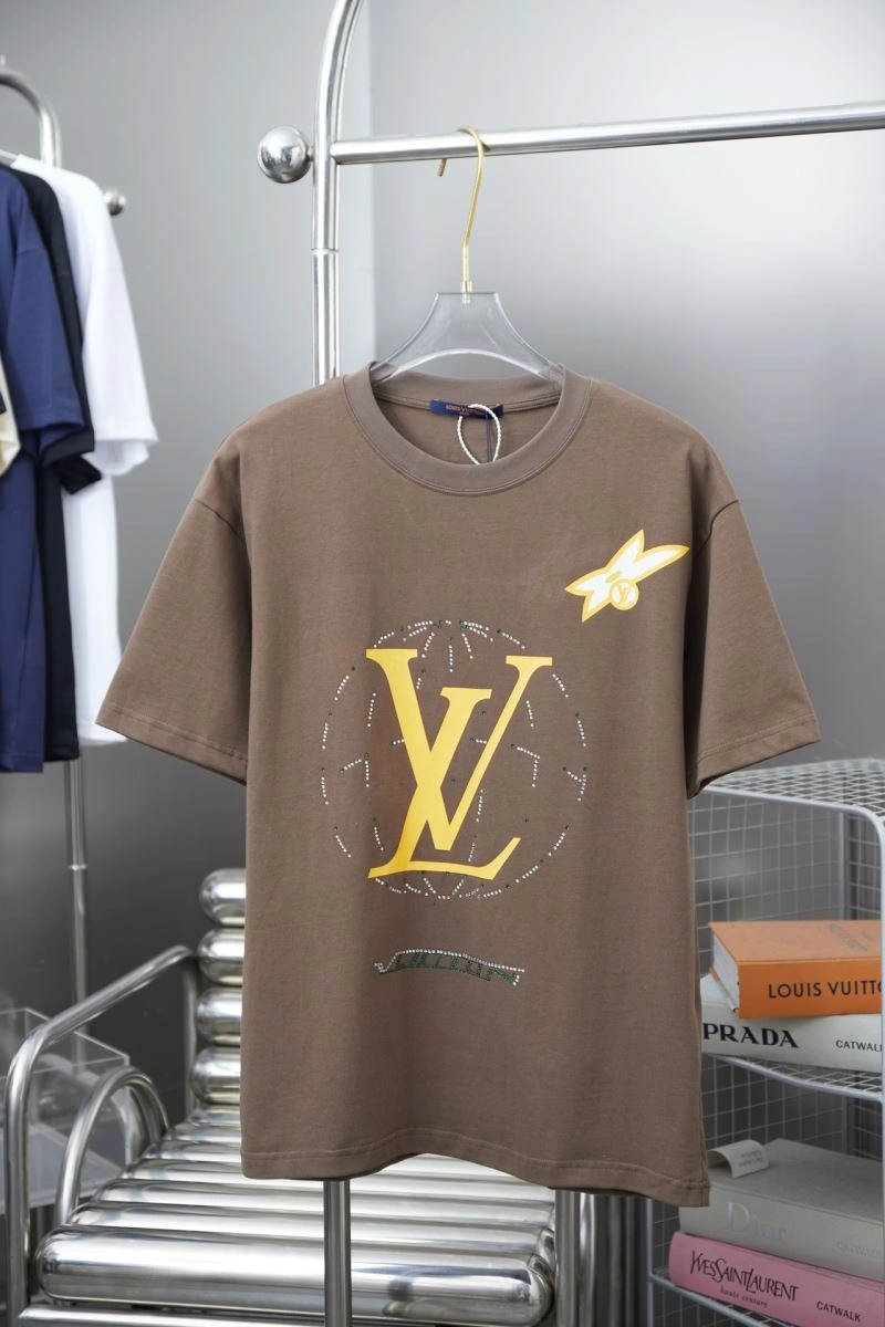 Stylish Louis Vuitton T-Shirts 138338