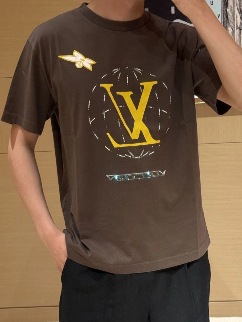 Stylish Louis Vuitton T-Shirts 138338