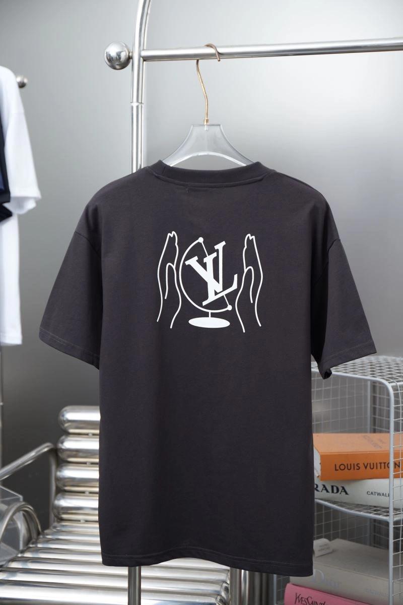Louis Vuitton T-Shirts Vibrant 138336