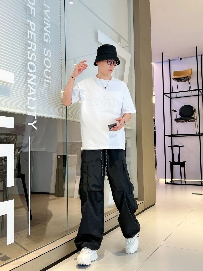 Louis Vuitton T-Shirts Sporty 138331