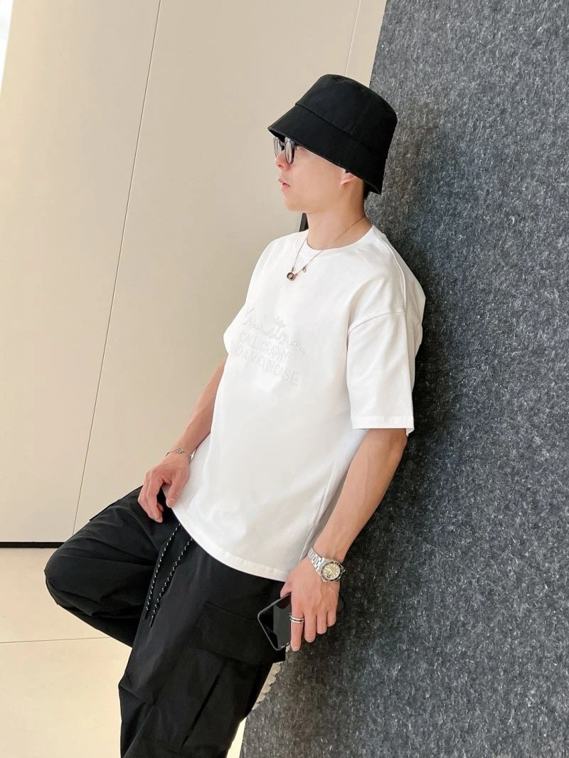 Louis Vuitton T-Shirts Sporty 138331