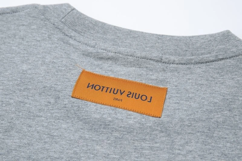 Original Louis Vuitton T-Shirts 138337