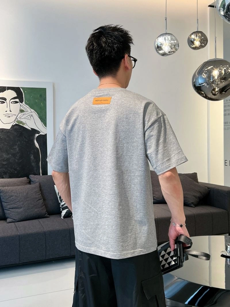 Original Louis Vuitton T-Shirts 138337