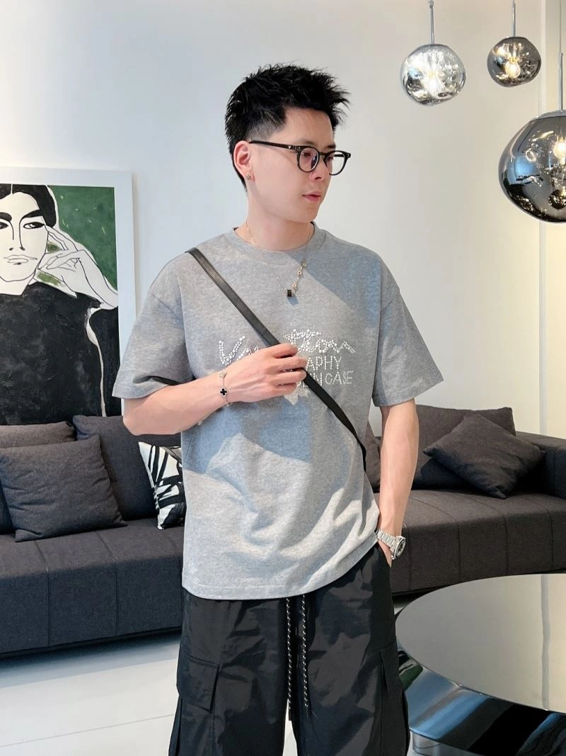 Original Louis Vuitton T-Shirts 138337