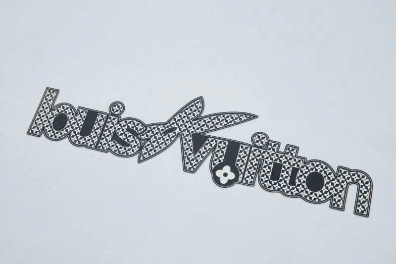 Louis Vuitton T-Shirts WrinkleFree 138328