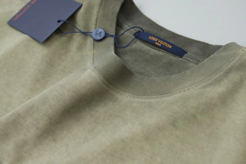 Thermal Louis Vuitton T-Shirts 138329