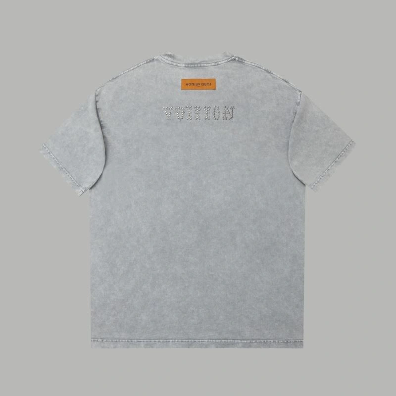 Sporty Louis Vuitton T-Shirts 138327