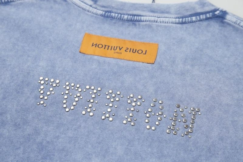 ZipUp Louis Vuitton T-Shirts 138315