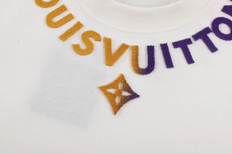 Louis Vuitton T-Shirts Popular 138316