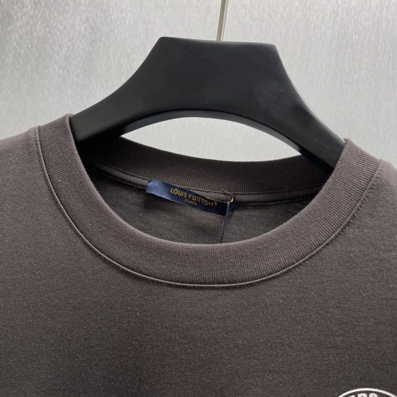Attractive Louis Vuitton T-Shirts 138318
