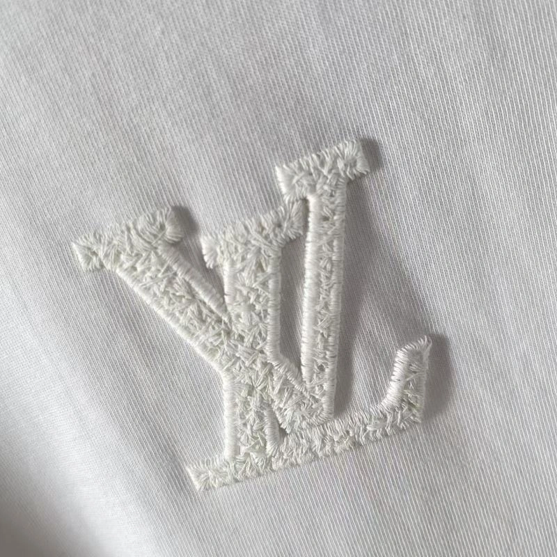 Louis Vuitton T-Shirts Affordable 138309