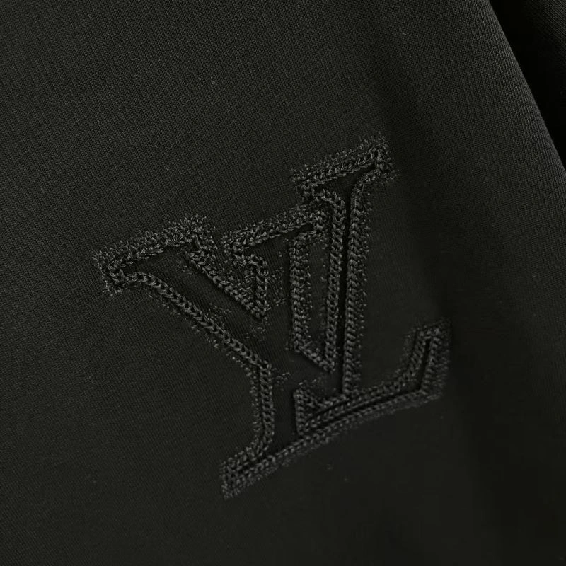 Louis Vuitton T-Shirts Vibrant 138307