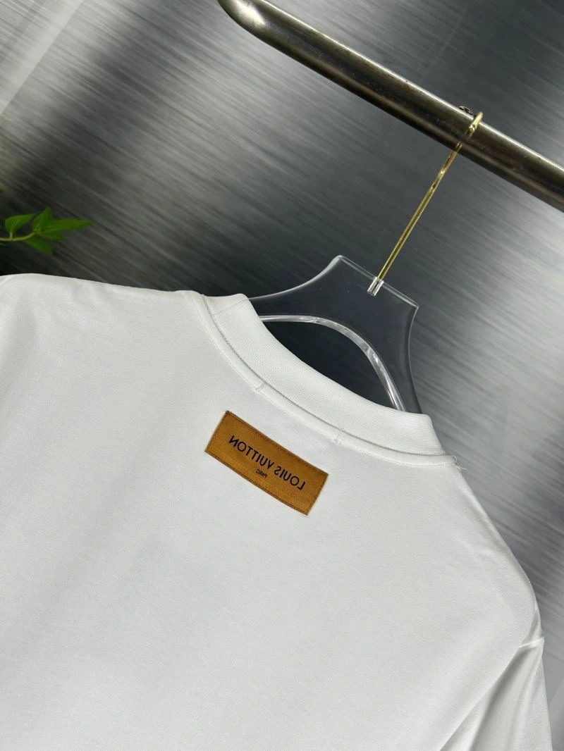 Louis Vuitton T-Shirts GoodFit 138303