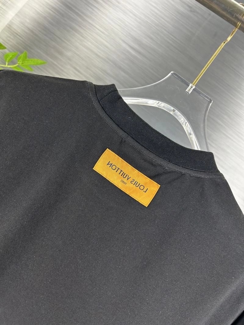 Louis Vuitton T-Shirts FastDry 138301