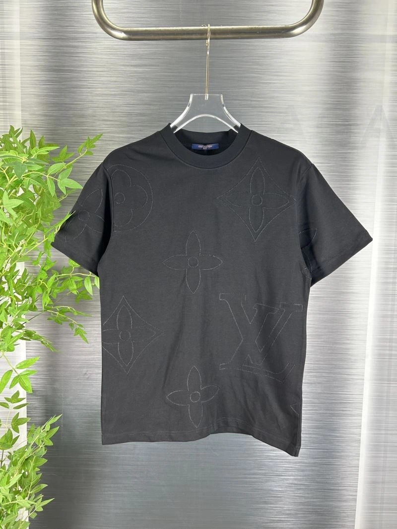Louis Vuitton T-Shirts Sophisticated 138304