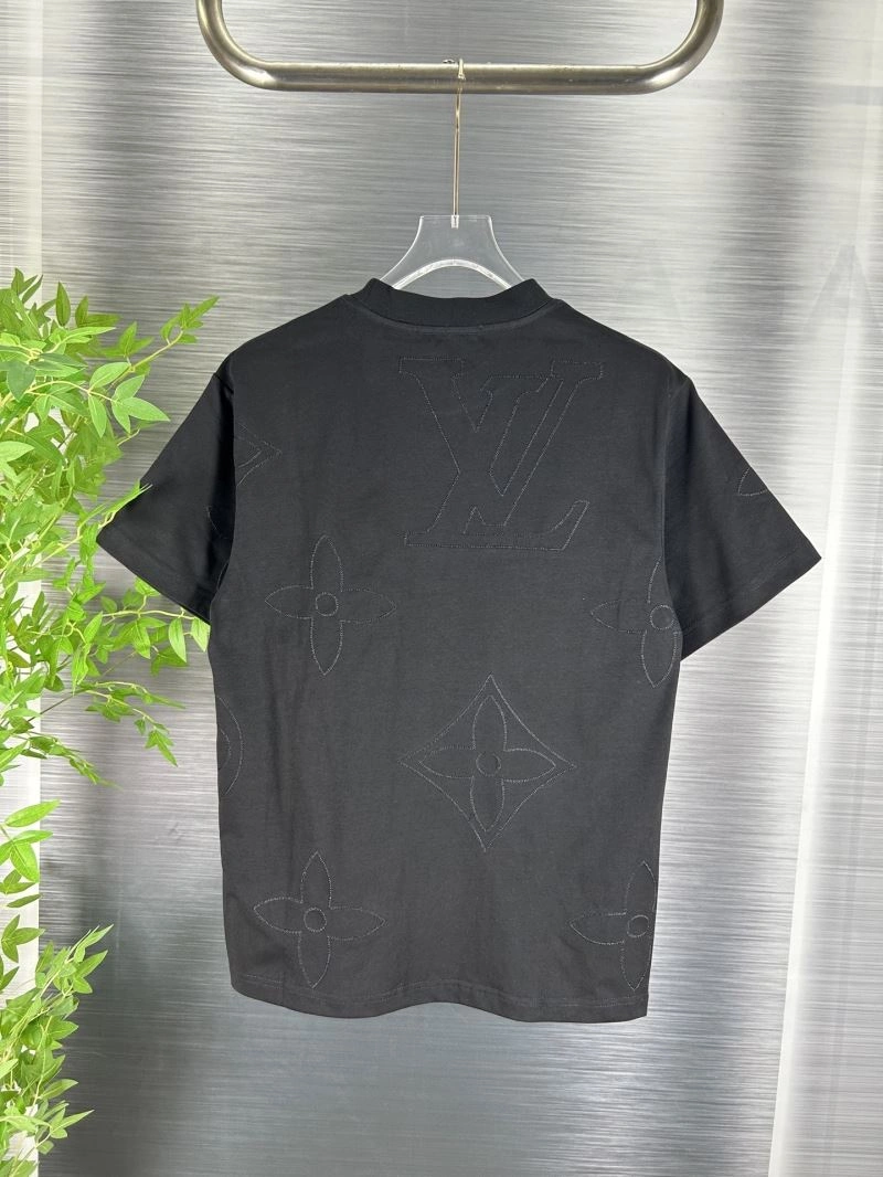 Louis Vuitton T-Shirts Sophisticated 138304