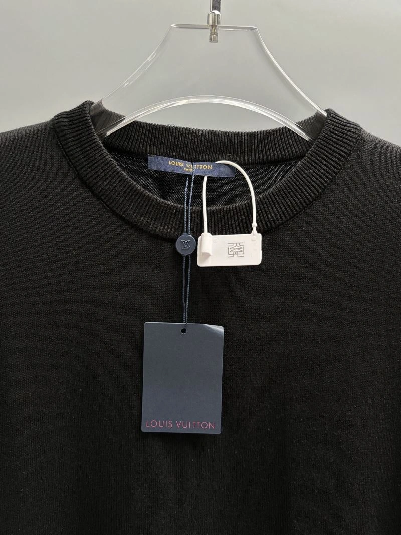Louis Vuitton T-Shirts Sporty 138291