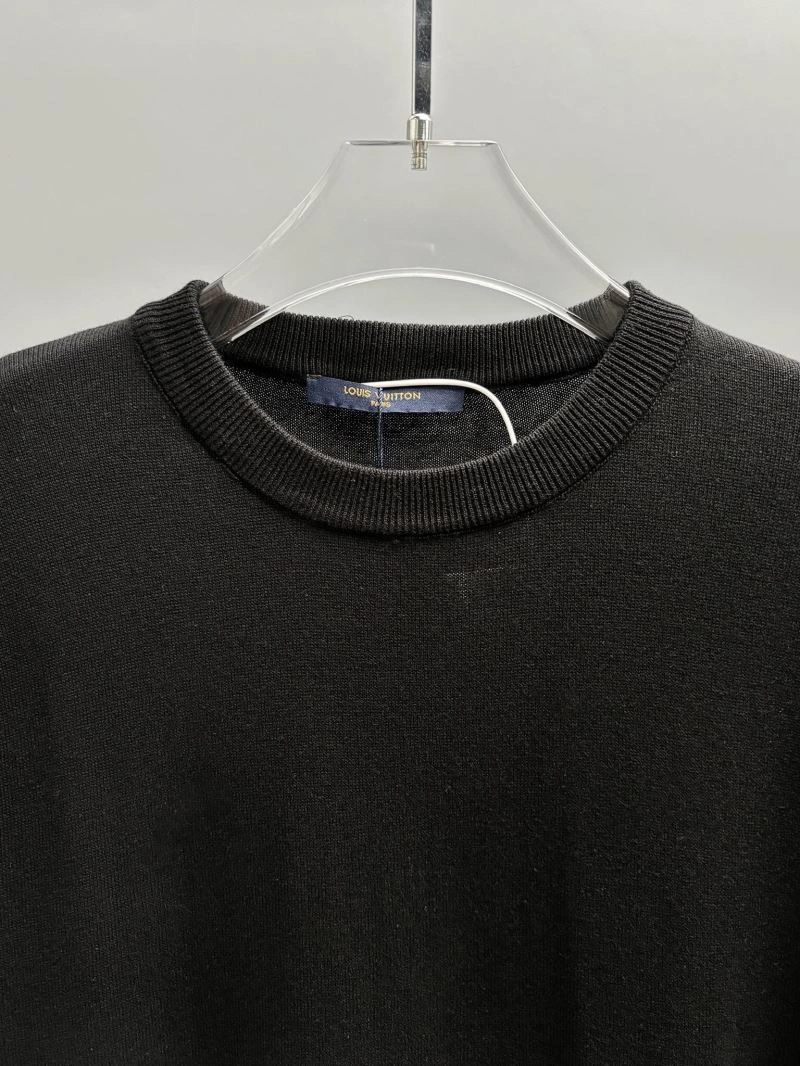 Louis Vuitton T-Shirts Sporty 138291
