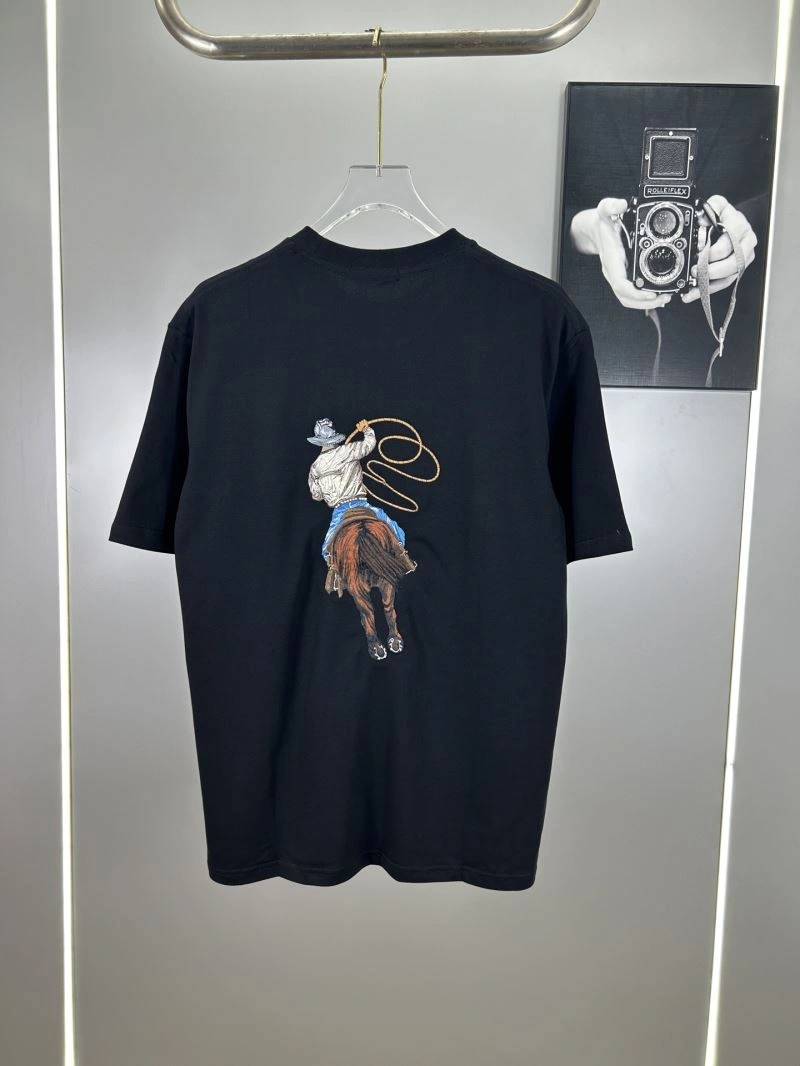 Louis Vuitton T-Shirts Elegant 138289