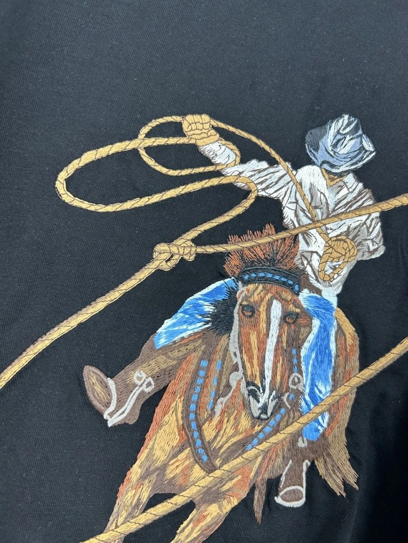 Louis Vuitton T-Shirts Elegant 138289